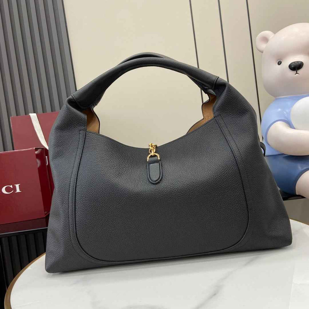 Gucci Softbit maxi shoulder bag, ‎837466 in black leather