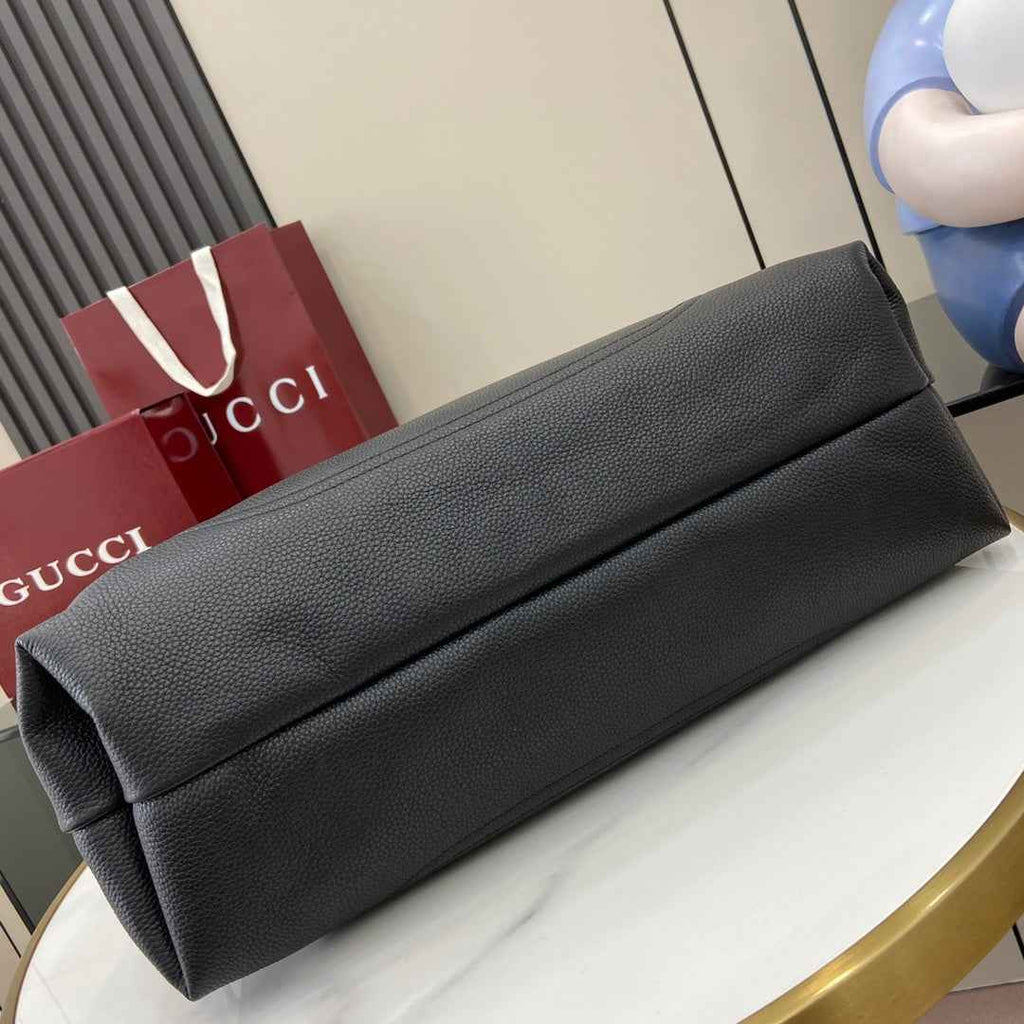 Gucci Softbit maxi shoulder bag, ‎837466 in black leather
