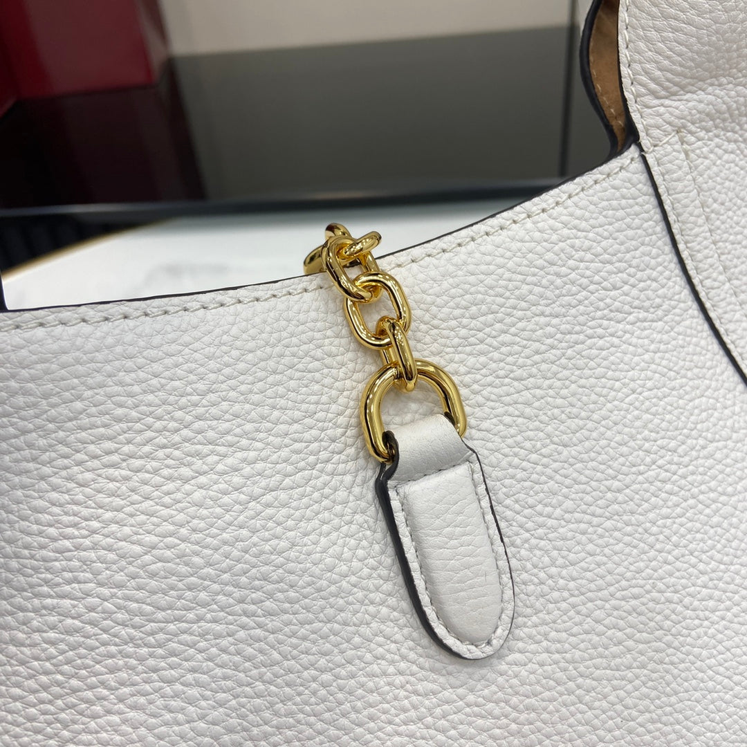 Gucci Softbit medium top handle bag, 837467 in white leather