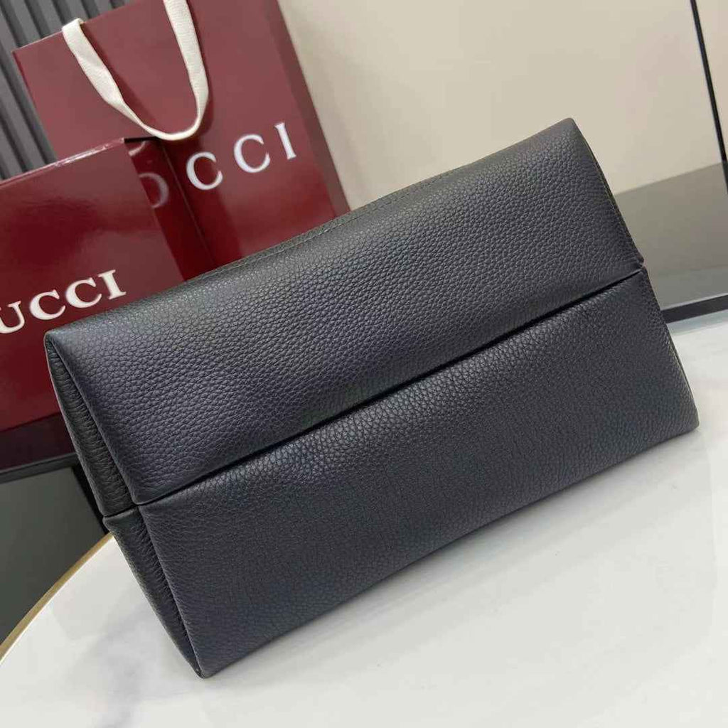Gucci Softbit medium top handle bag, 837467 in black leather