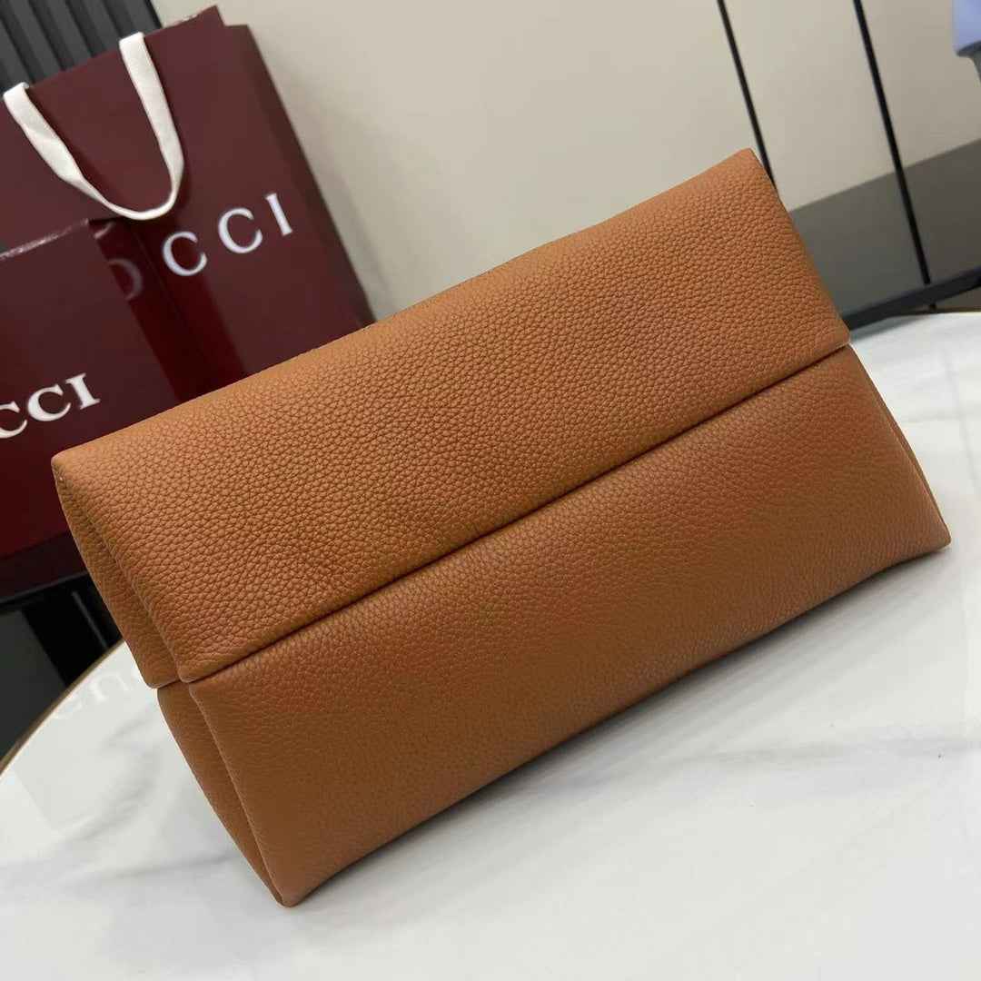Gucci Softbit medium top handle bag, 837467 in brown leather
