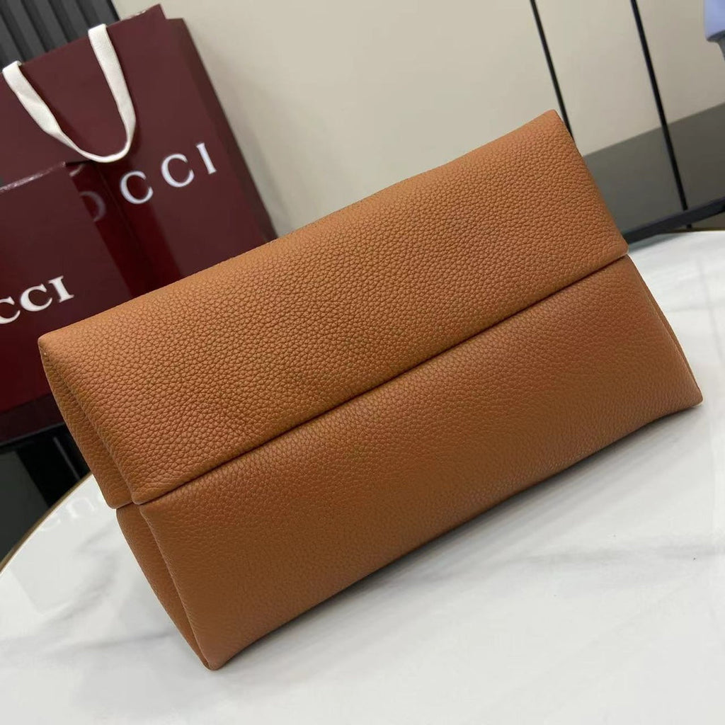 Gucci Softbit medium top handle bag, 837467 in brown leather