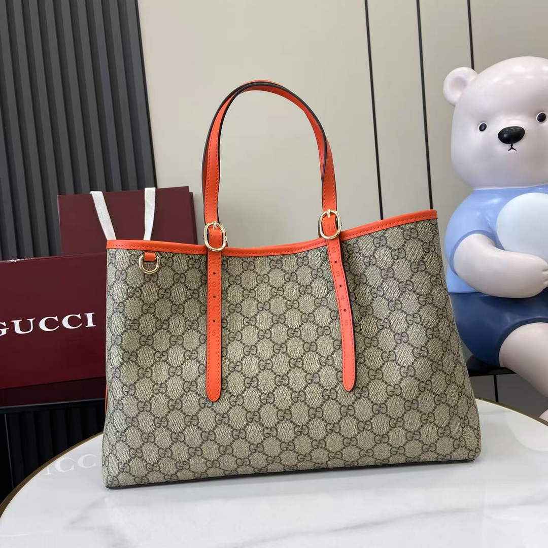 Gucci GG Emblem large tote bag 815213 in orange fabric