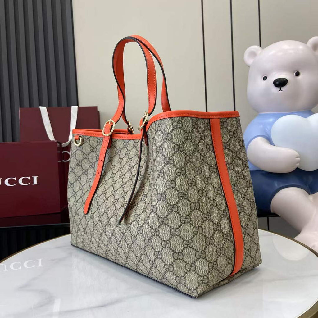 Gucci GG Emblem large tote bag 815213 in orange fabric