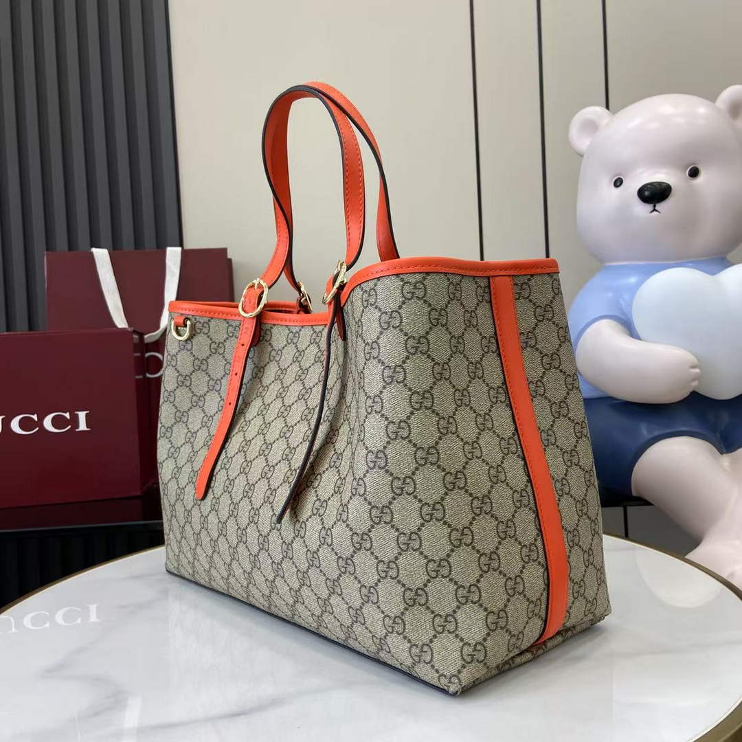 Gucci GG Emblem large tote bag 815213 in orange fabric