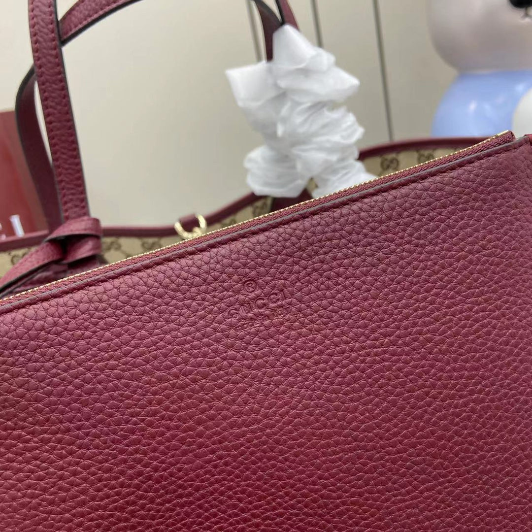 Gucci Totissima large reversible tote bag ‎839112 Rosso Ancora red leather