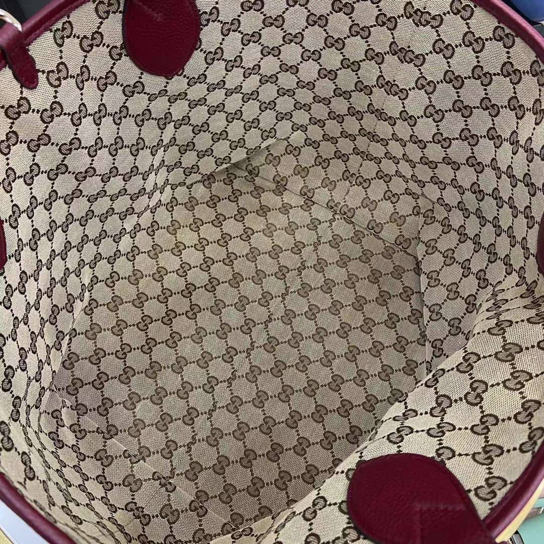 Gucci Totissima large reversible tote bag ‎839112 Rosso Ancora red leather