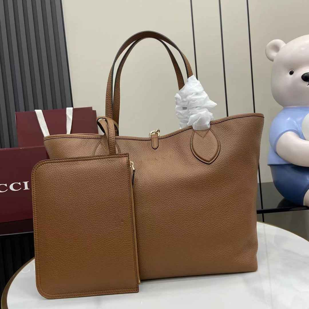 Gucci Totissima large reversible tote bag ‎839112 brown leather
