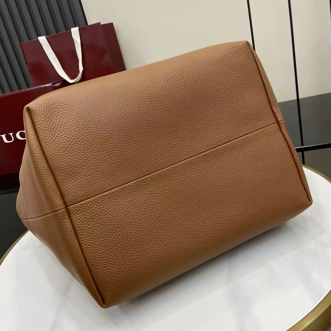 Gucci Totissima large reversible tote bag ‎839112 brown leather