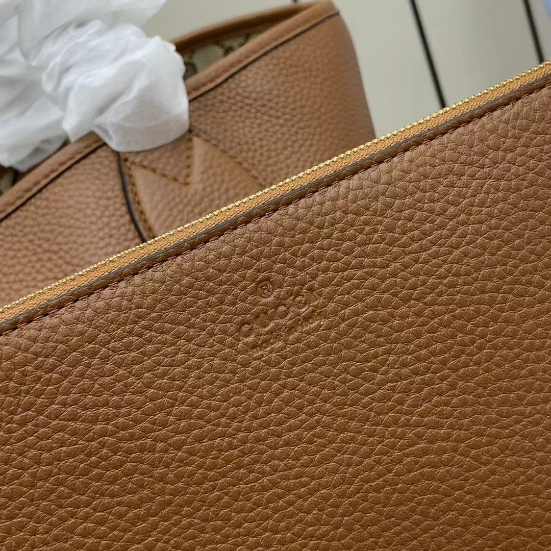 Gucci Totissima large reversible tote bag ‎839112 brown leather