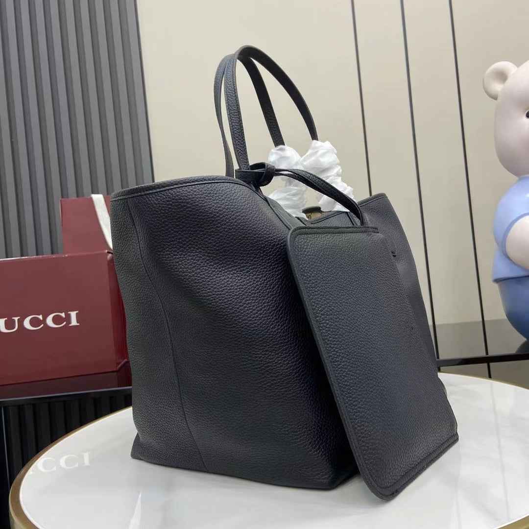 Gucci Totissima large reversible tote bag ‎839112 black leather
