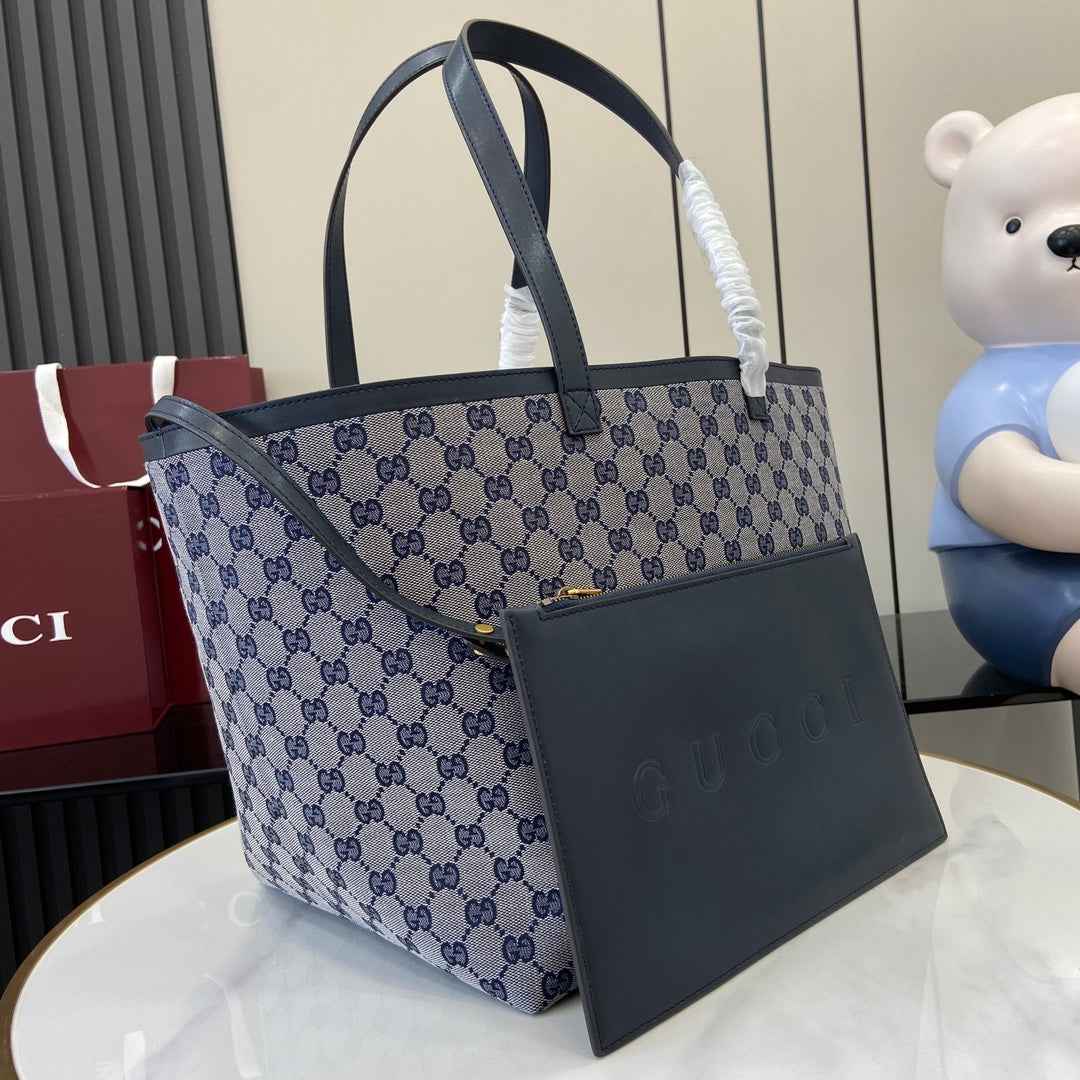 Gucci Totissima medium tote bag 788203 in blue GG canvas