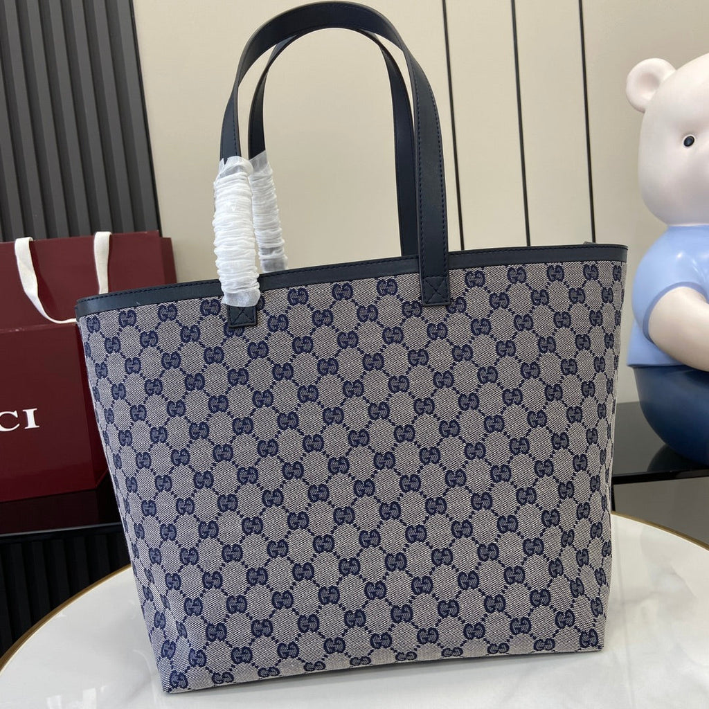 Gucci Totissima medium tote bag 788203 in blue GG canvas