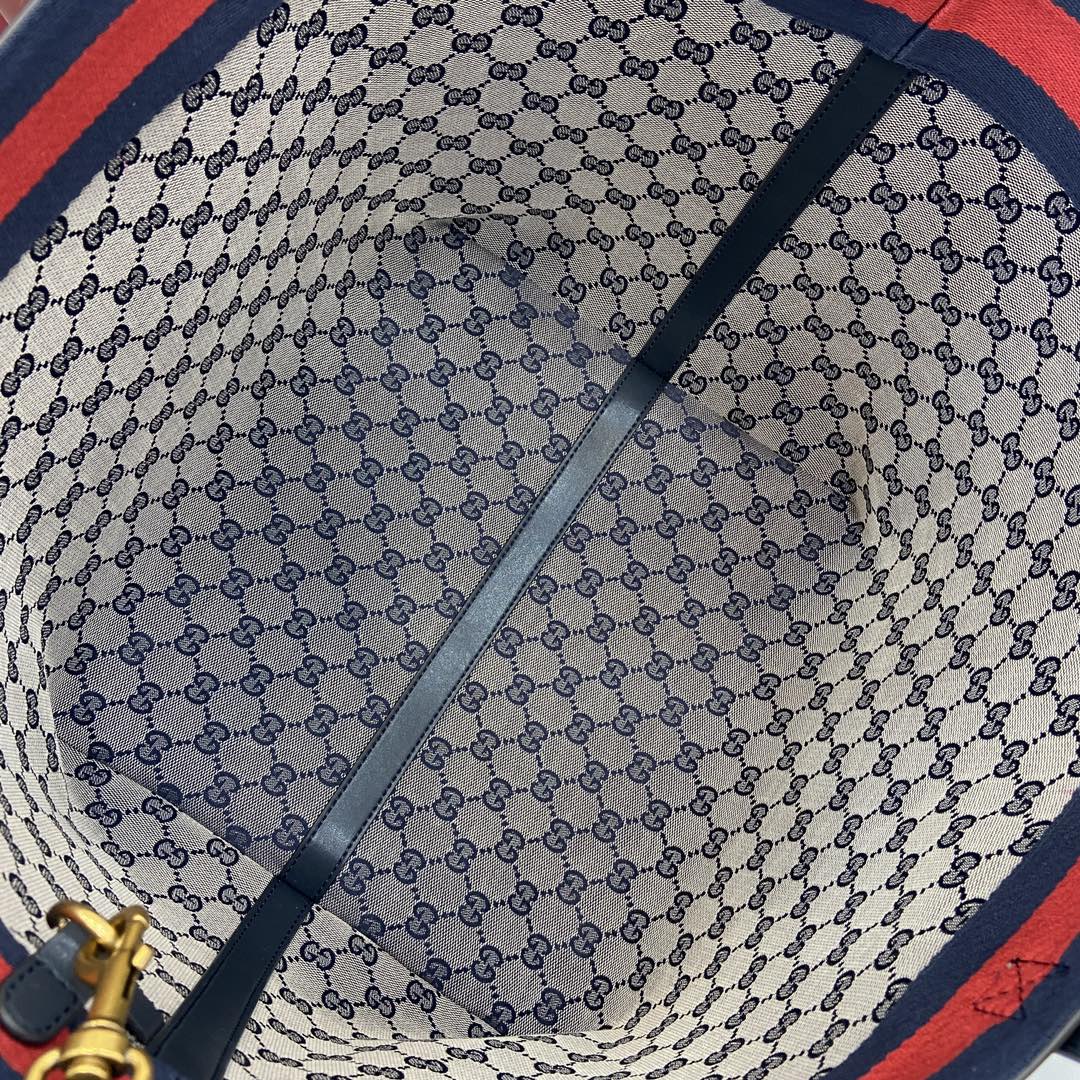 Gucci Totissima medium tote bag 788203 in blue GG canvas
