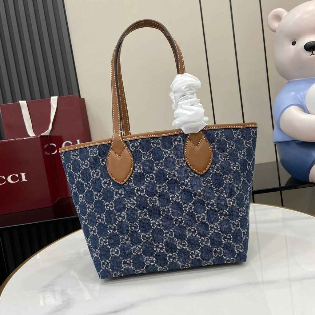Gucci Totissima small reversible tote, 820496 in dark blue denim