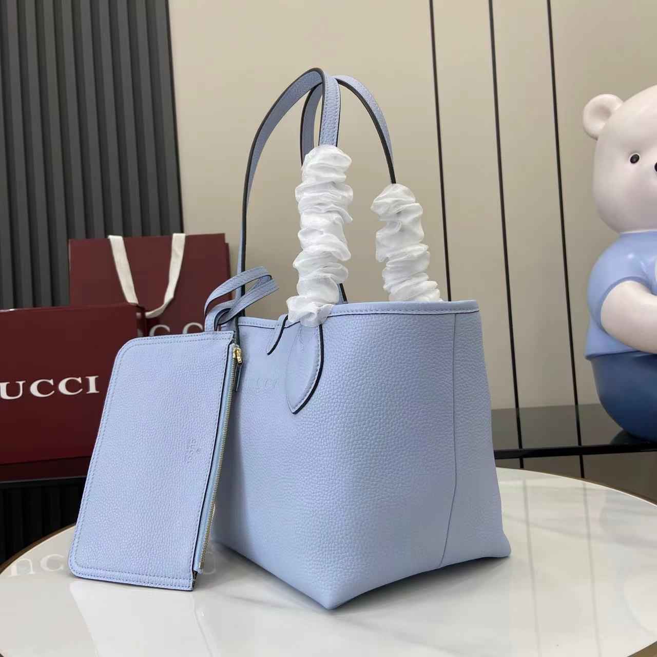Gucci Totissima small reversible tote bag in blue leather ‎839124