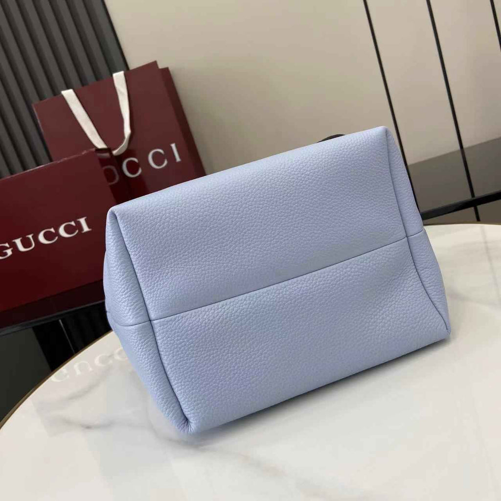 Gucci Totissima small reversible tote bag in blue leather ‎839124