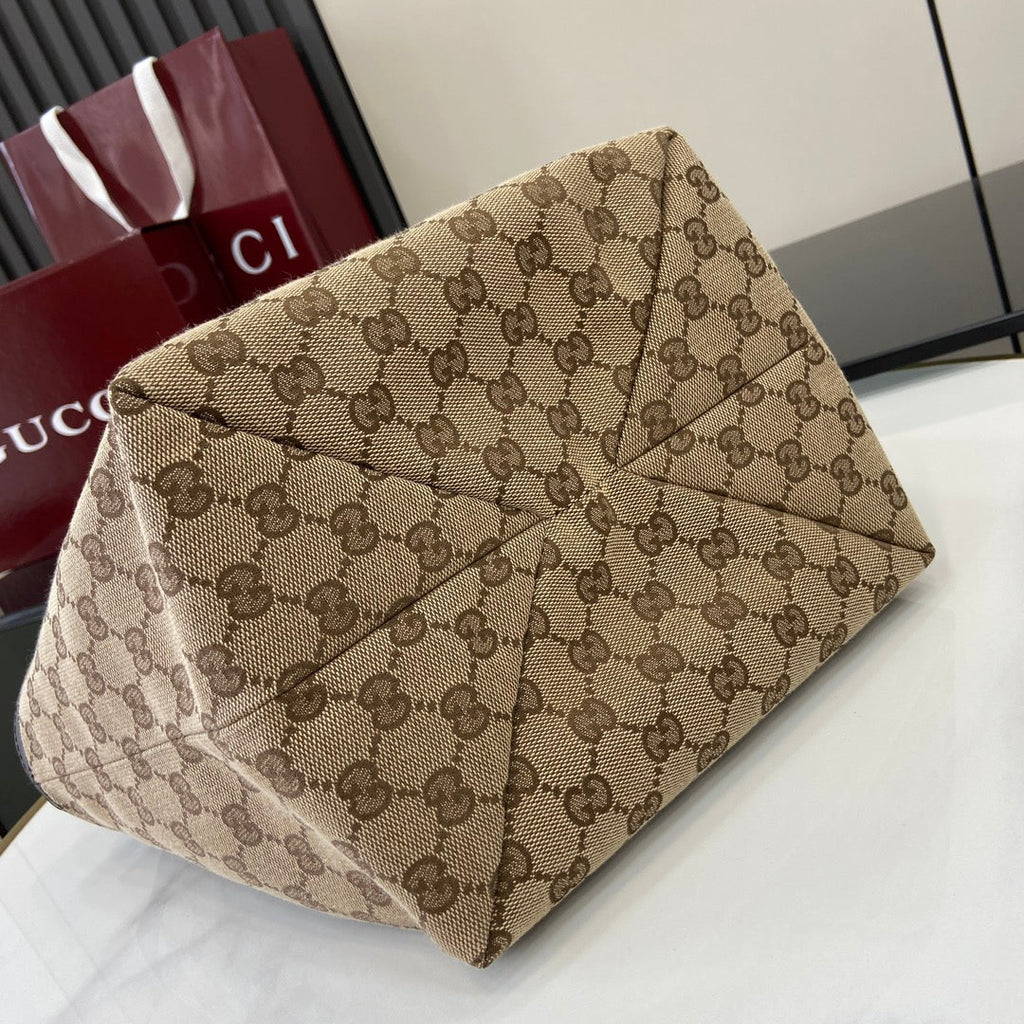 Gucci Totissima small tote bag 788211 in beige GG canvas