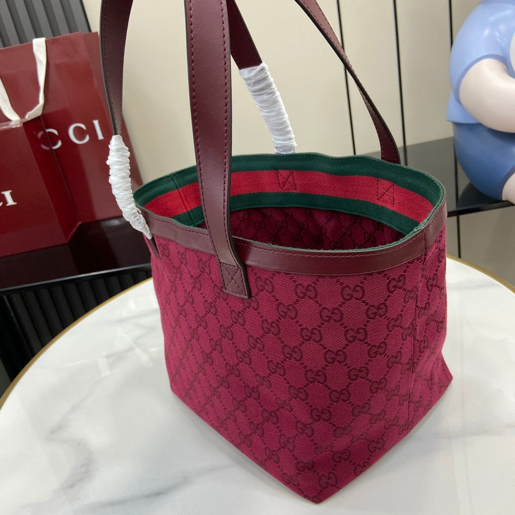 Gucci Totissima small tote bag 788211 in red GG canvas