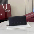 Gucci Zip around wallet with logo 835120 in black leather