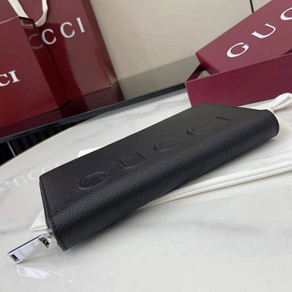 Gucci Zip around wallet with logo 835120 in black leather