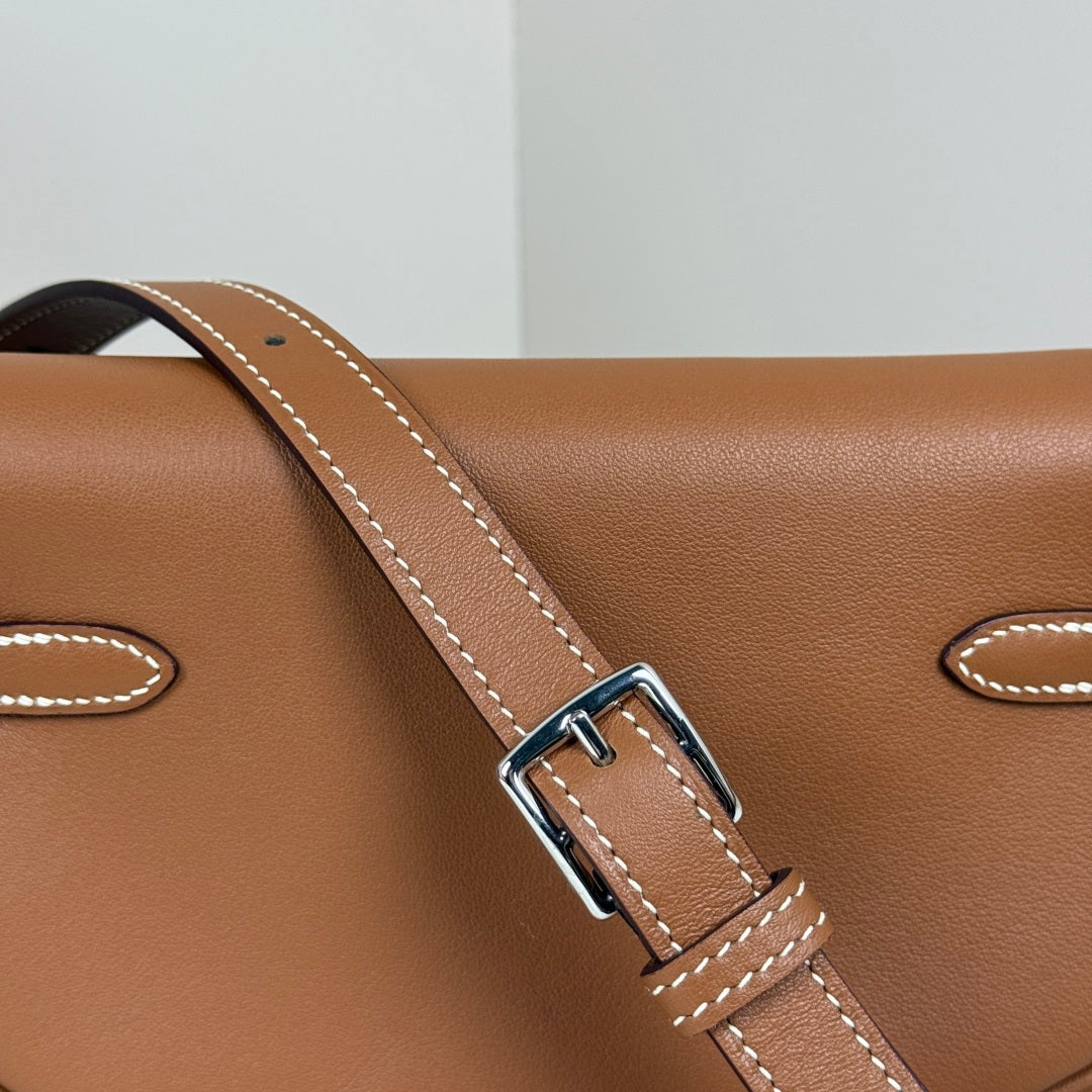 Hermès Brown Swift Kelly Moove Bag Silver 825663