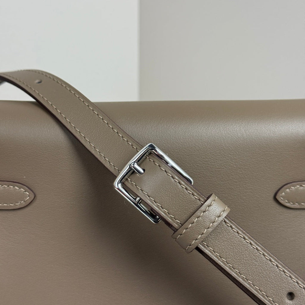 Hermès Dark Gray Swift Kelly Moove Bag Silver 825664