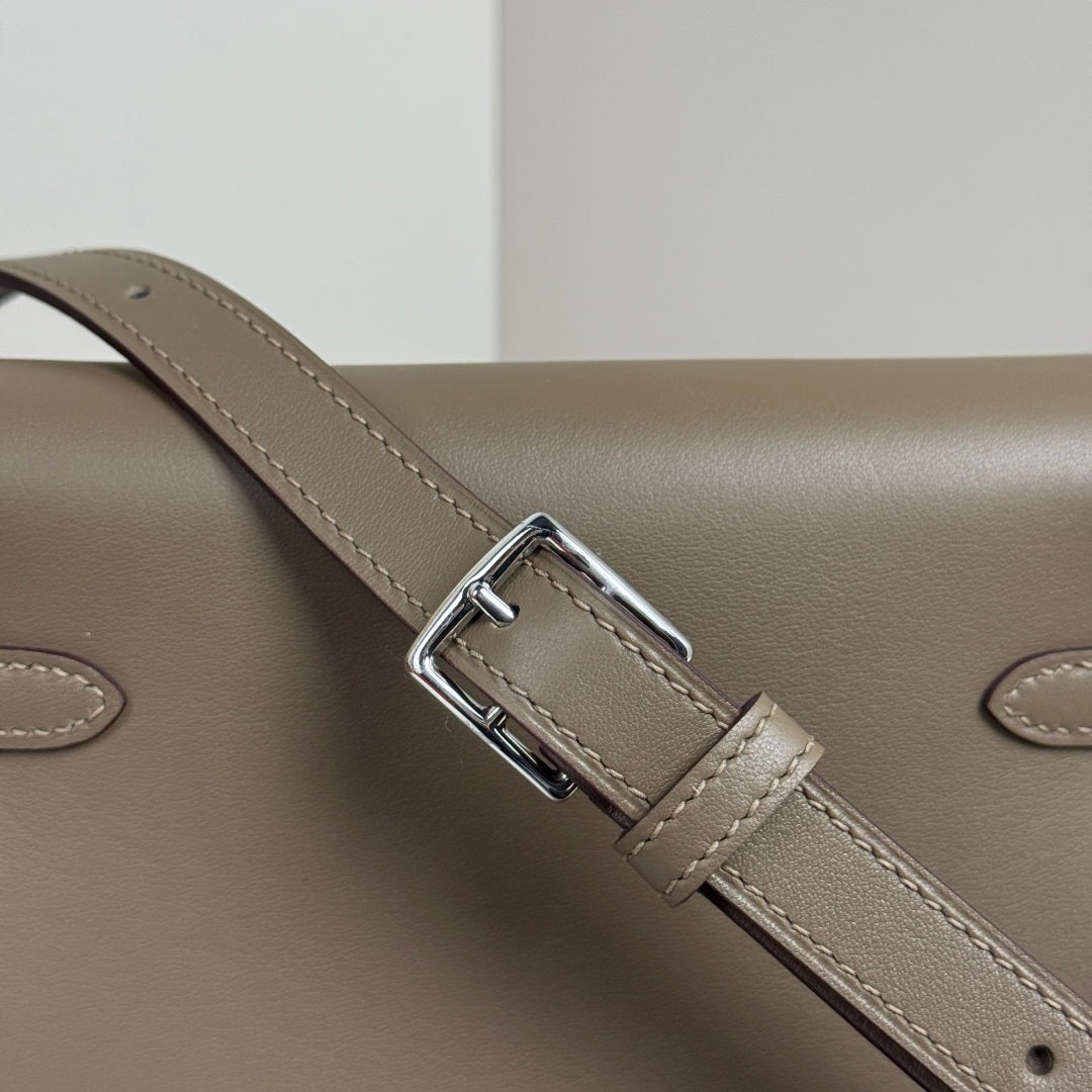 Hermès Dark Gray Swift Kelly Moove Bag Silver 825664
