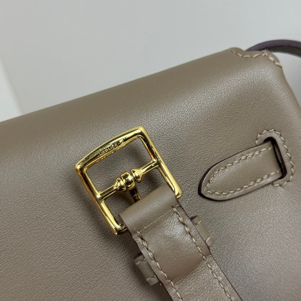 Hermès Dark Gray Swift Kelly Moove Bag Gold 825665