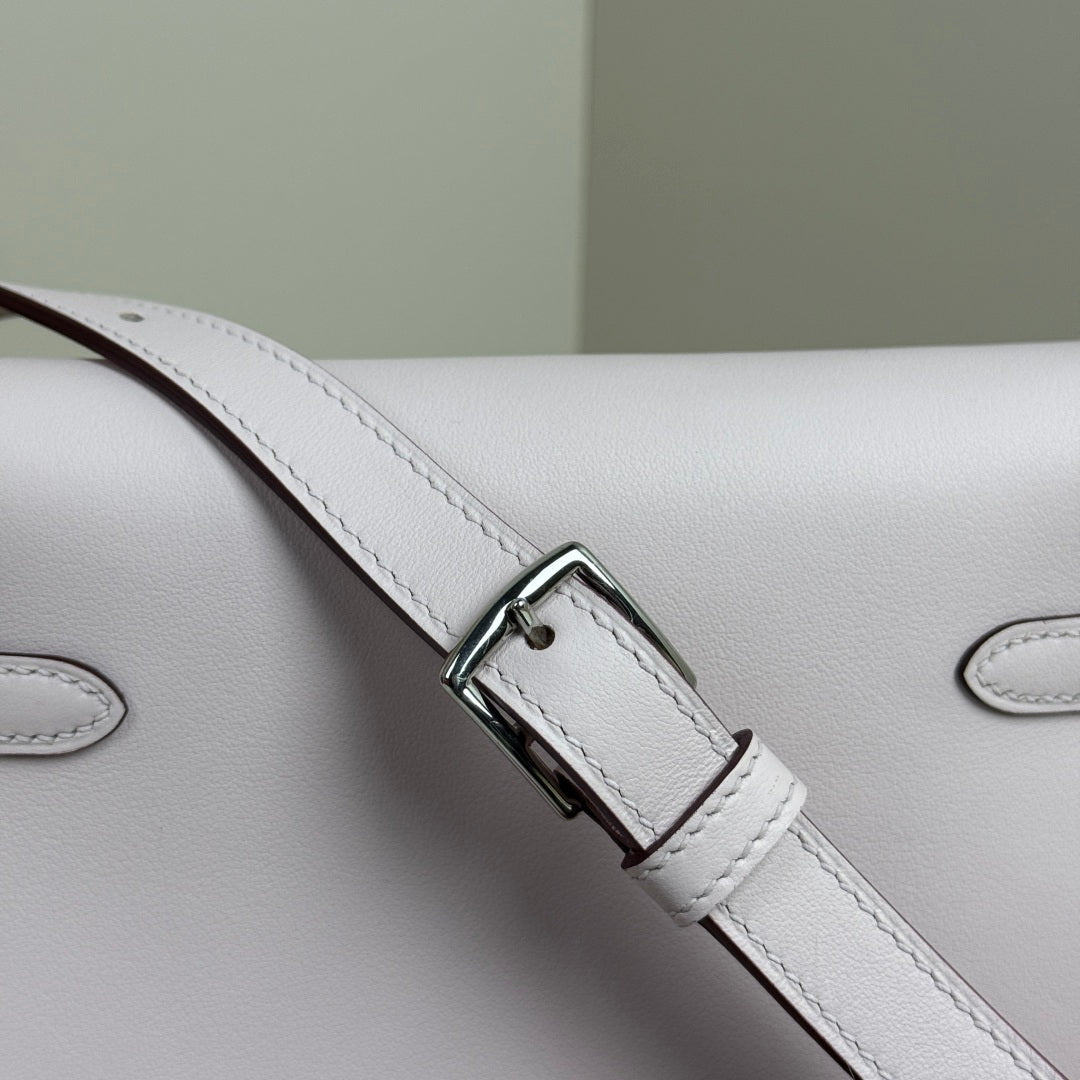 Hermès Pink Swift Kelly Moove Bag Silver 825667