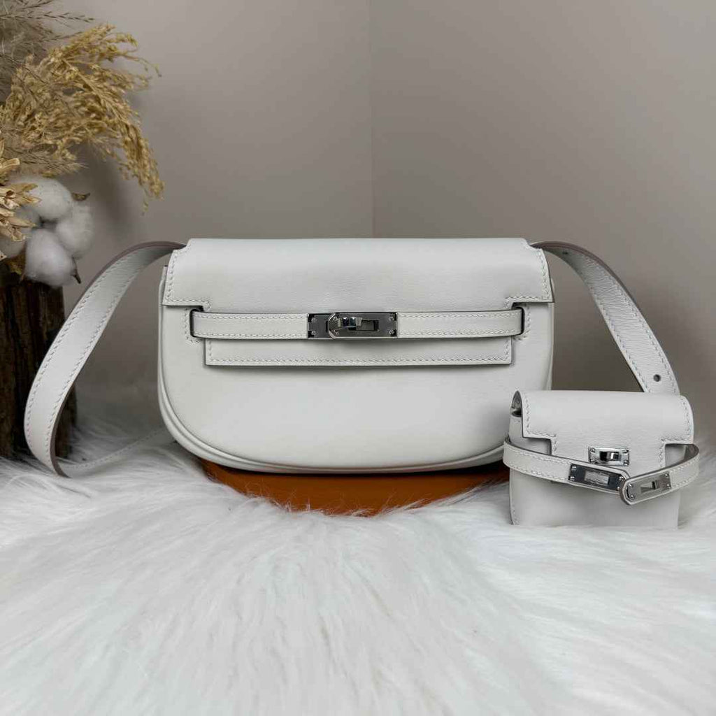 Hermès White Swift Kelly Moove Bag Silver 825671