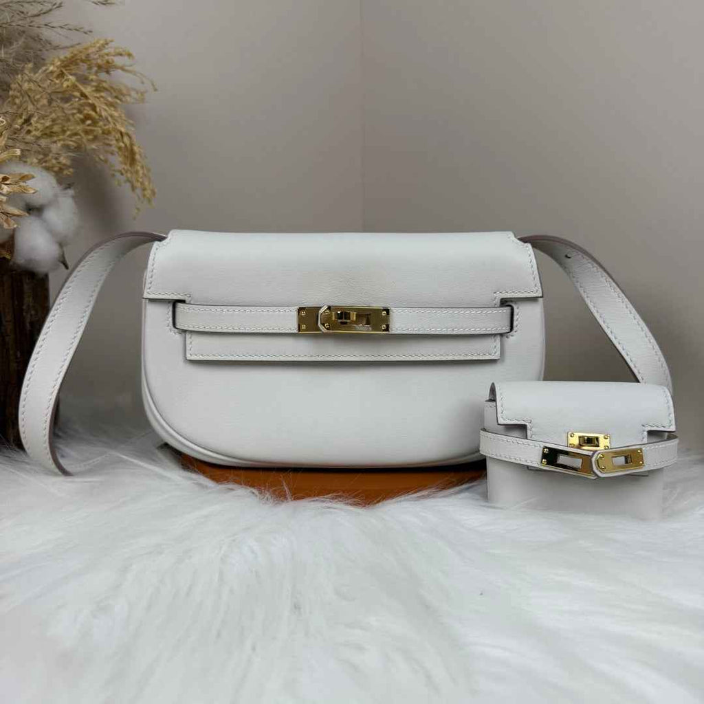 Hermès White Swift Kelly Moove Bag Gold 825672