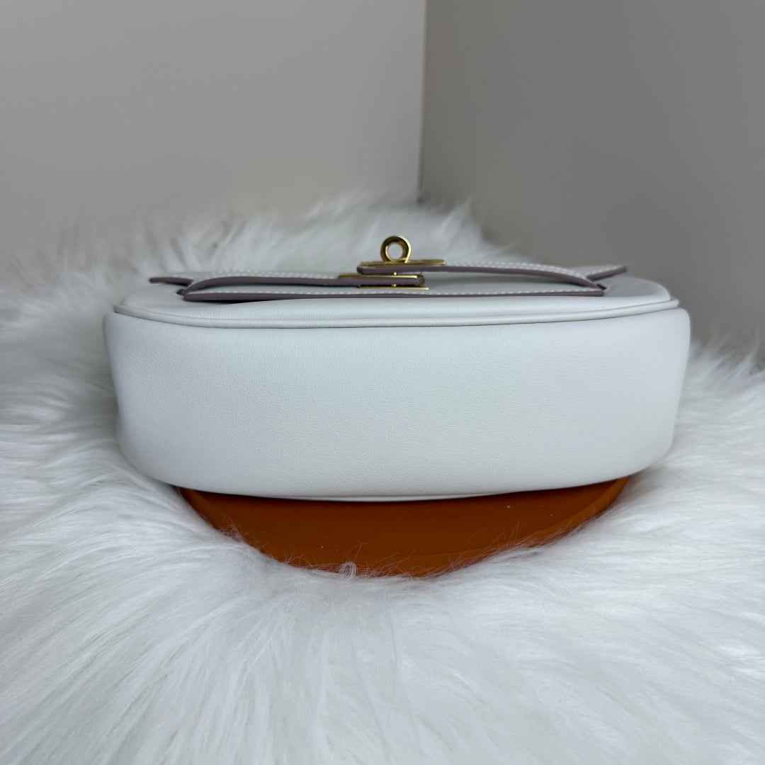 Hermès White Swift Kelly Moove Bag Gold 825672