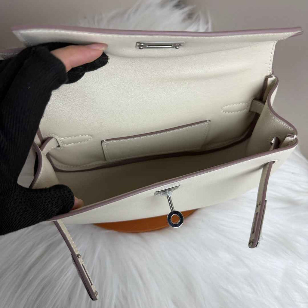 Hermès Beige Swift Kelly Moove Bag Silver 825670