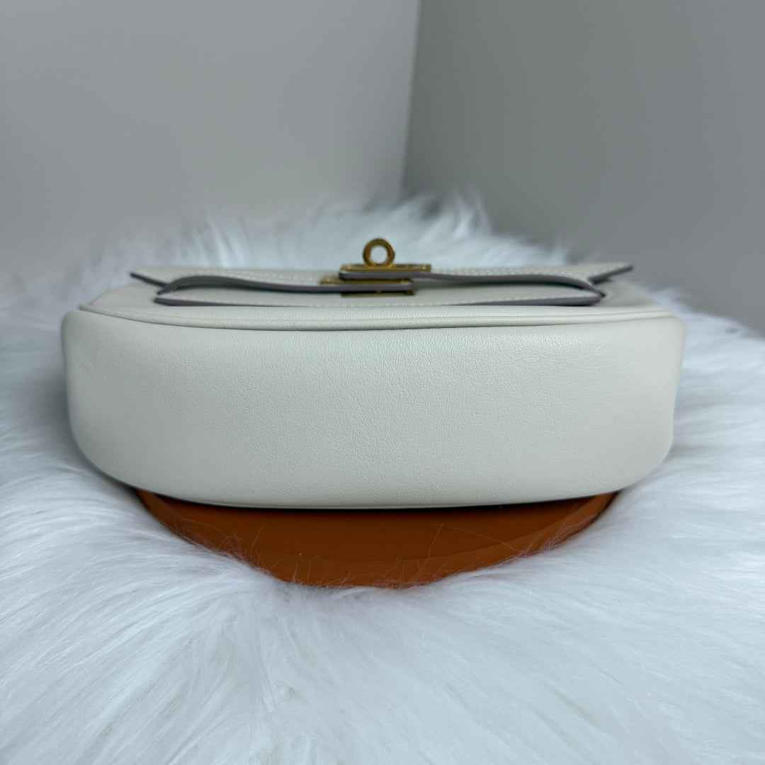 Hermès Beige Swift Kelly Moove Bag Gold 825669