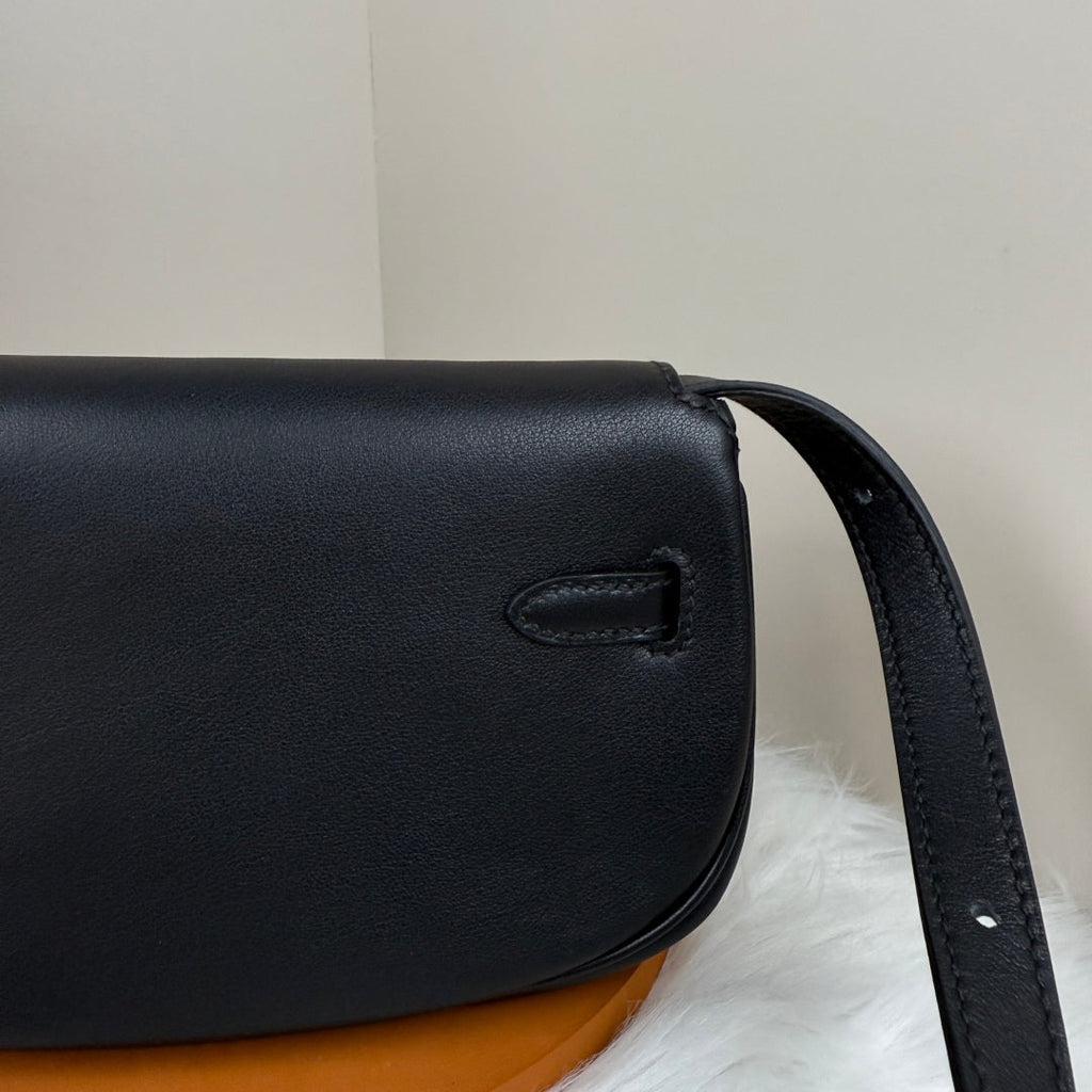 Hermès Black Swift Kelly Moove Bag Silver 825661