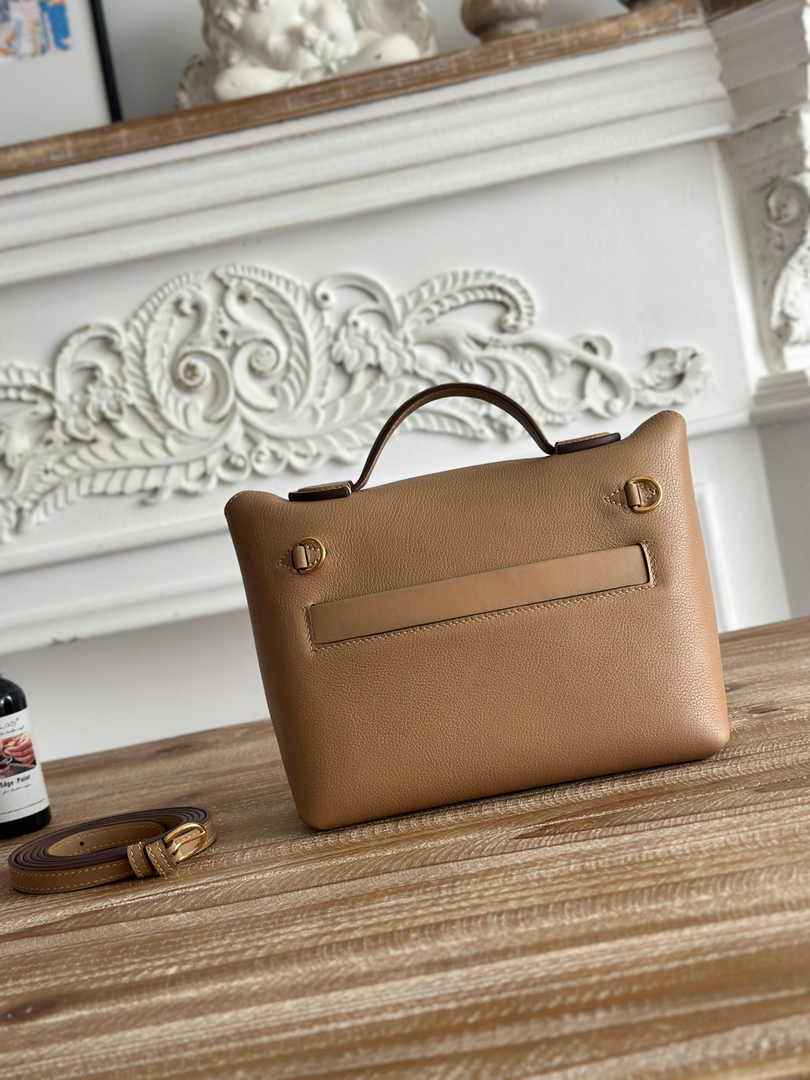 Hermès 24/24 Mini Bag Evercolor Swift Leather Apricot Gold