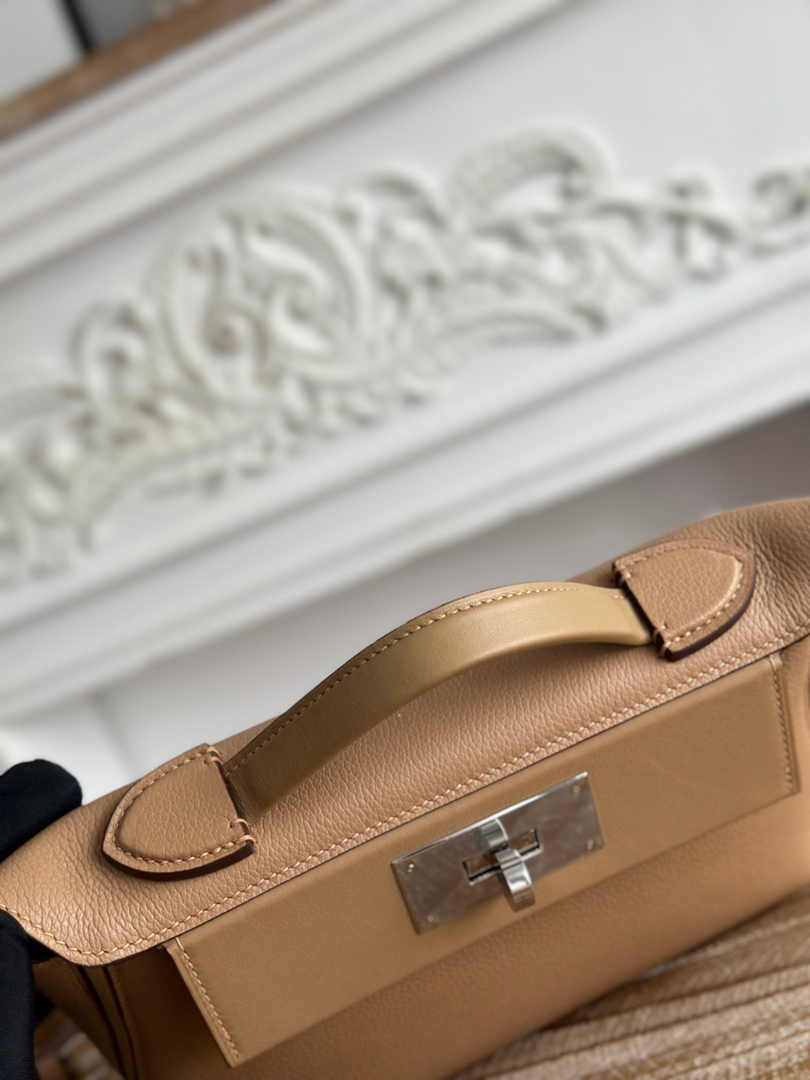Hermès 24/24 Mini Bag Evercolor Swift Leather Apricot Silver