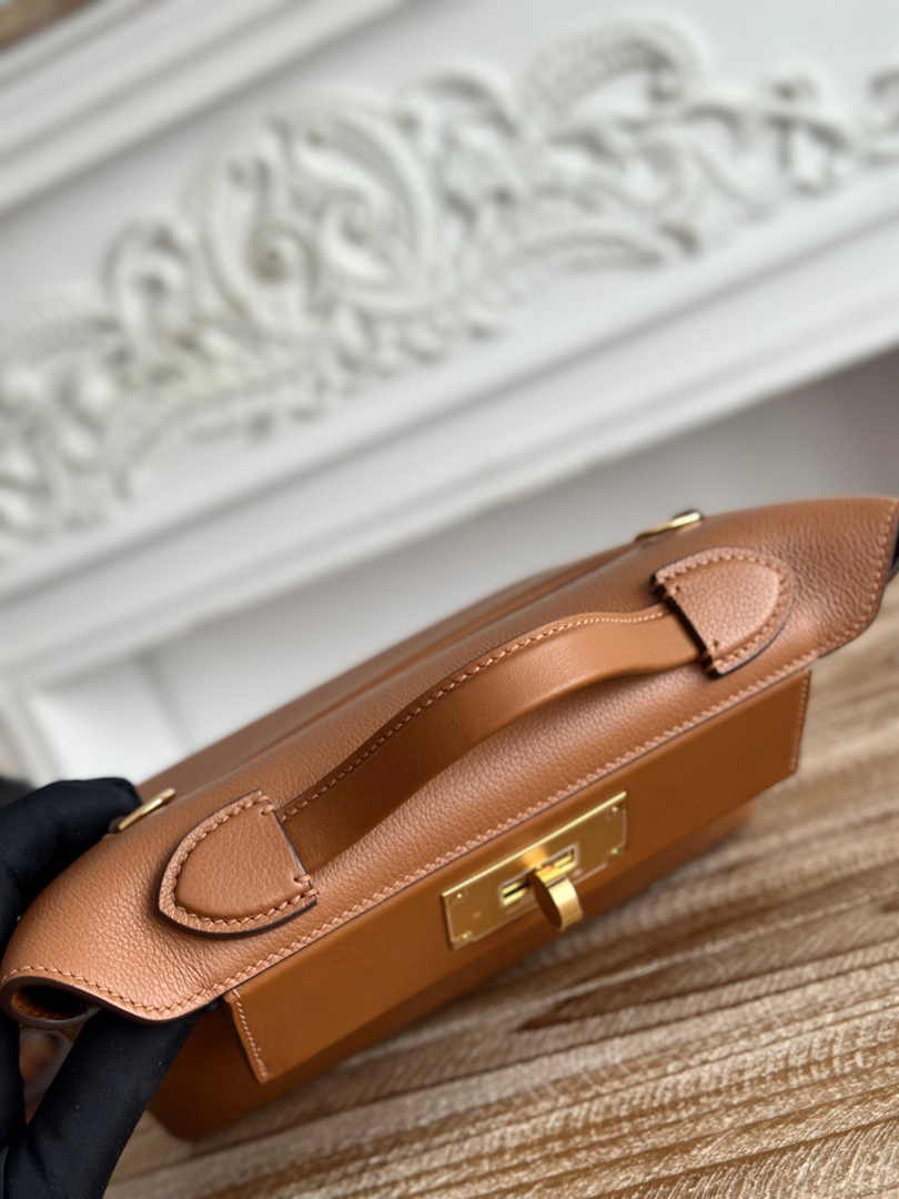 Hermès 24/24 Mini Bag Evercolor Swift Leather Brown Gold