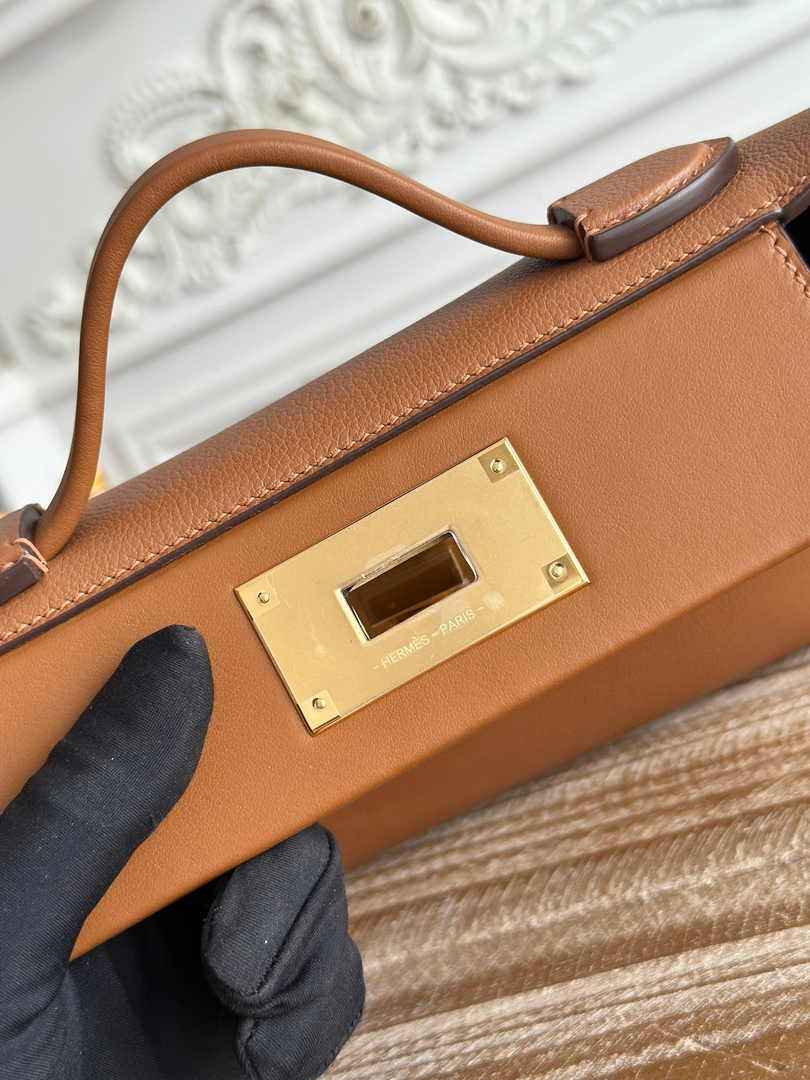 Hermès 24/24 Mini Bag Evercolor Swift Leather Brown Gold