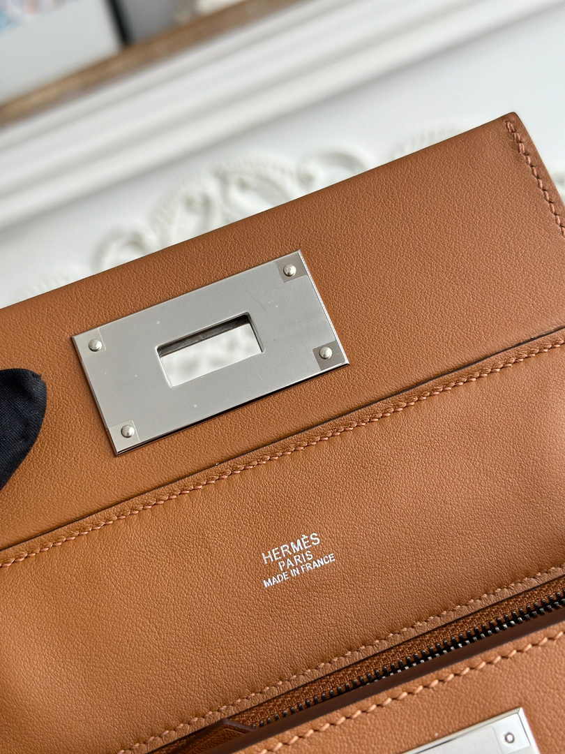 Hermès 24/24 Mini Bag Evercolor Swift Leather Brown Silver