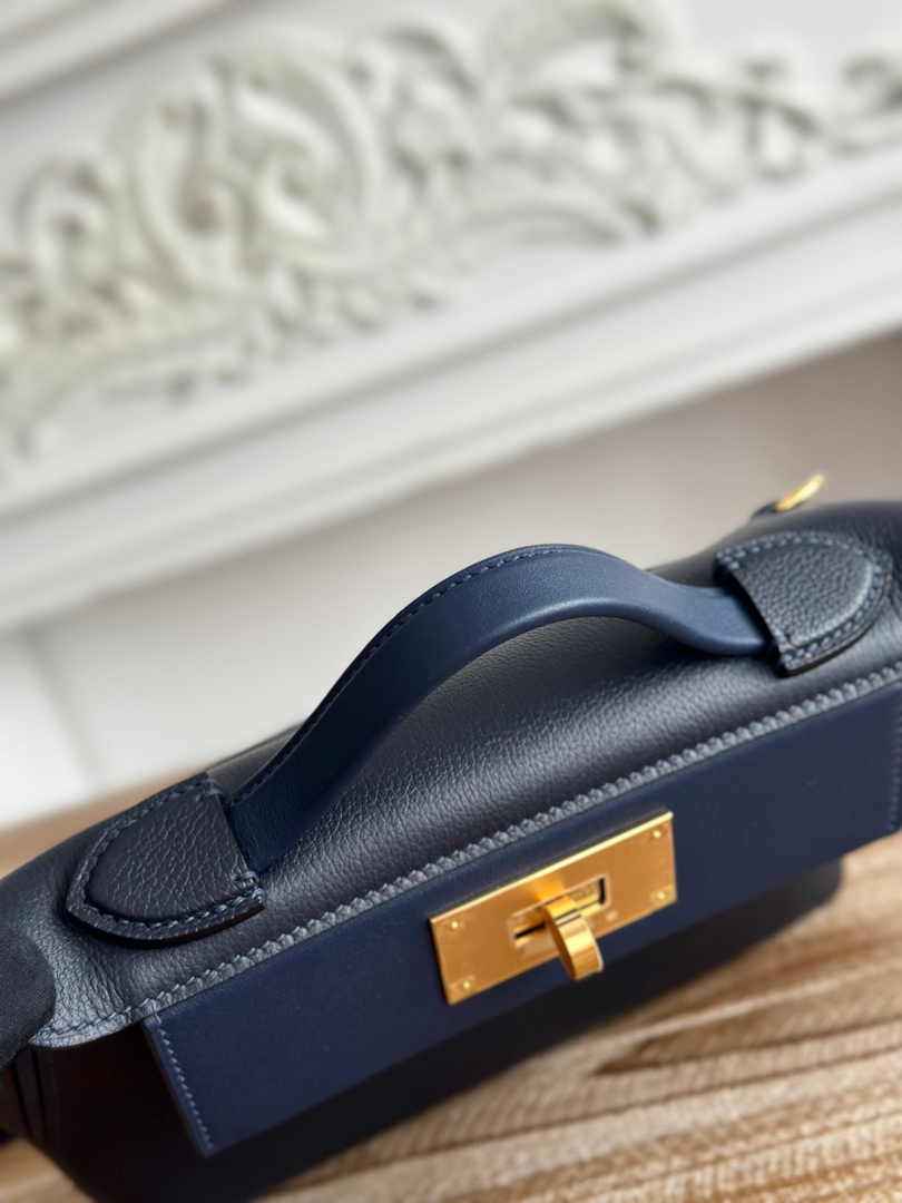 Hermès 24/24 Mini Bag Evercolor Swift Leather Navy Blue Gold