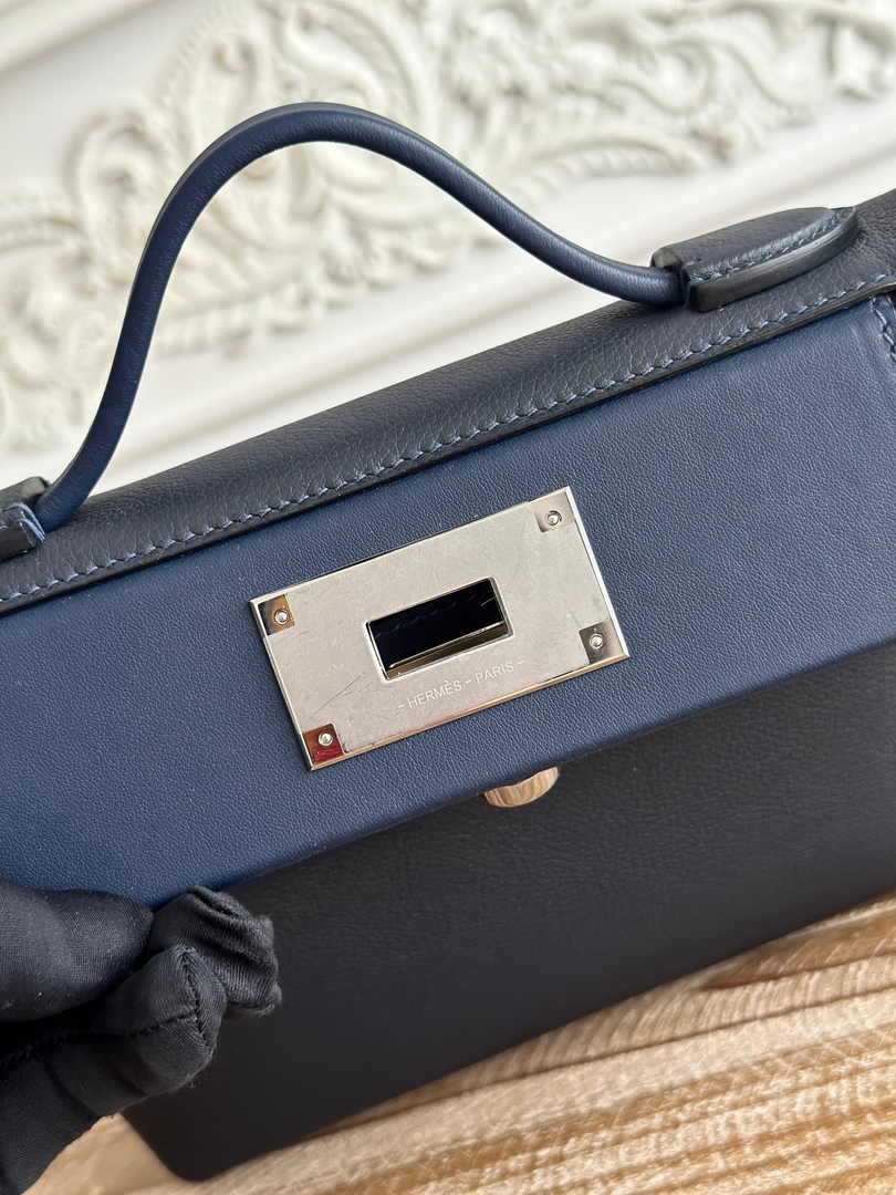 Hermès 24/24 Mini Bag Evercolor Swift Leather Navy Blue Silver
