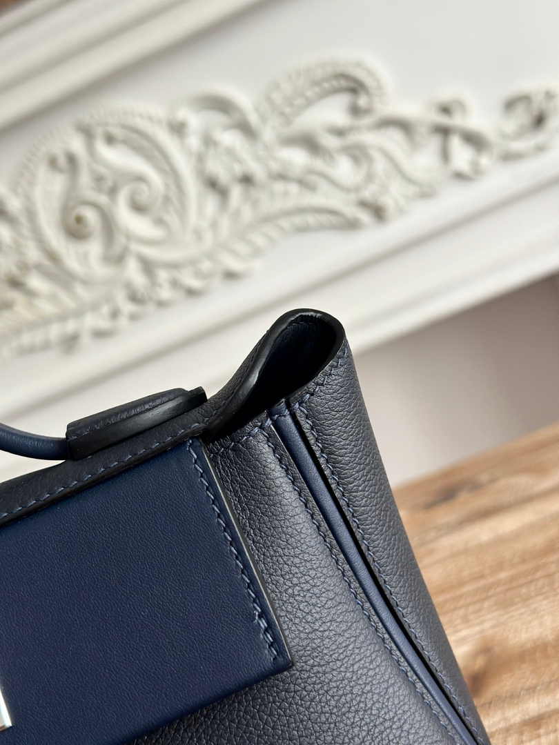 Hermès 24/24 Mini Bag Evercolor Swift Leather Navy Blue Silver