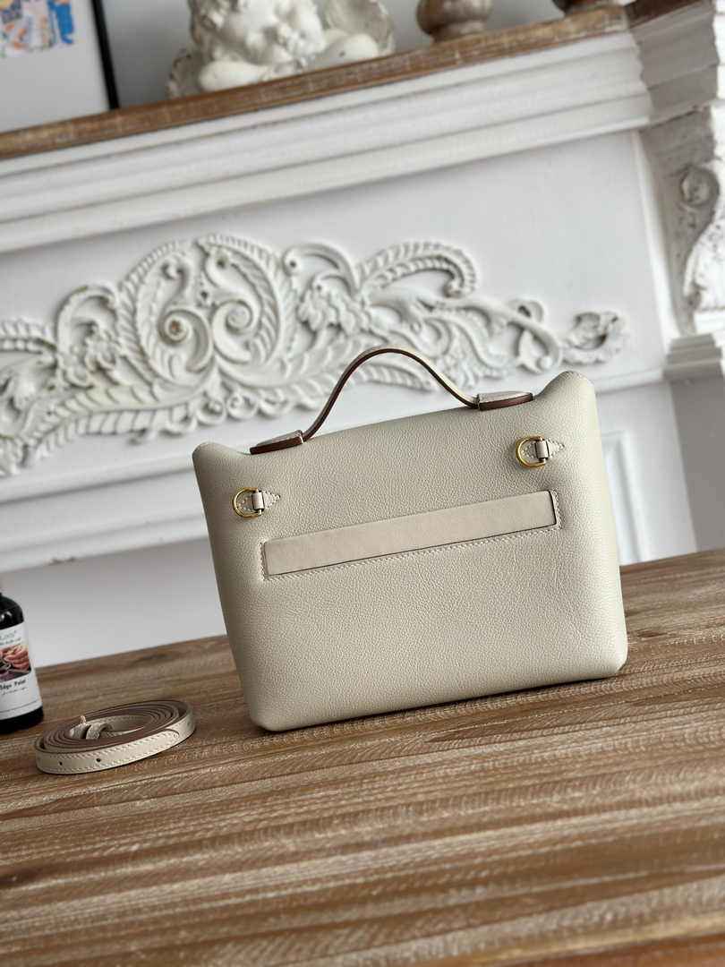 Hermès 24/24 Mini Bag Evercolor Swift Leather Beige Gold