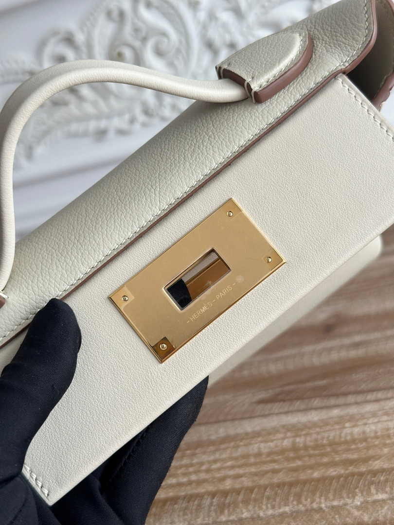 Hermès 24/24 Mini Bag Evercolor Swift Leather Beige Gold