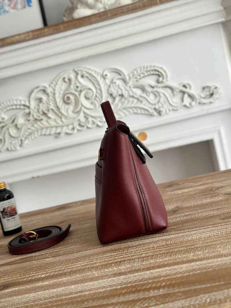 Hermès 24/24 Mini Bag Evercolor Swift Leather Wine Red Gold