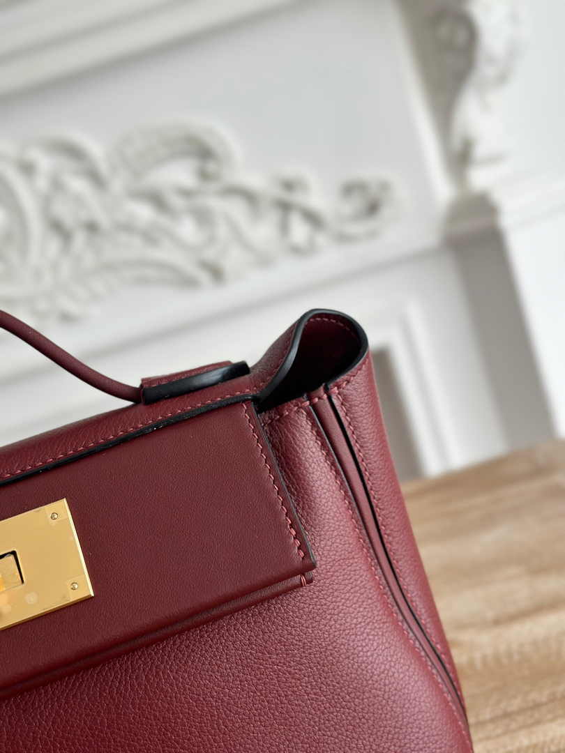 Hermès 24/24 Mini Bag Evercolor Swift Leather Wine Red Gold