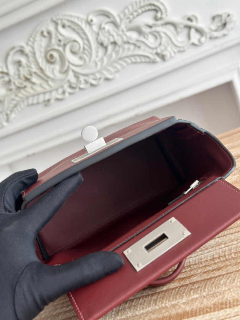 Hermès 24/24 Mini Bag Evercolor Swift Leather Wine Red Silver