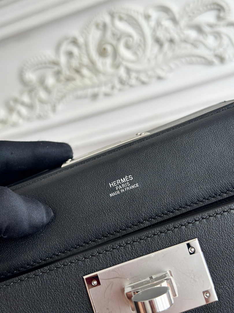 Hermès 24/24 Mini Bag Evercolor Swift Leather Black Silver